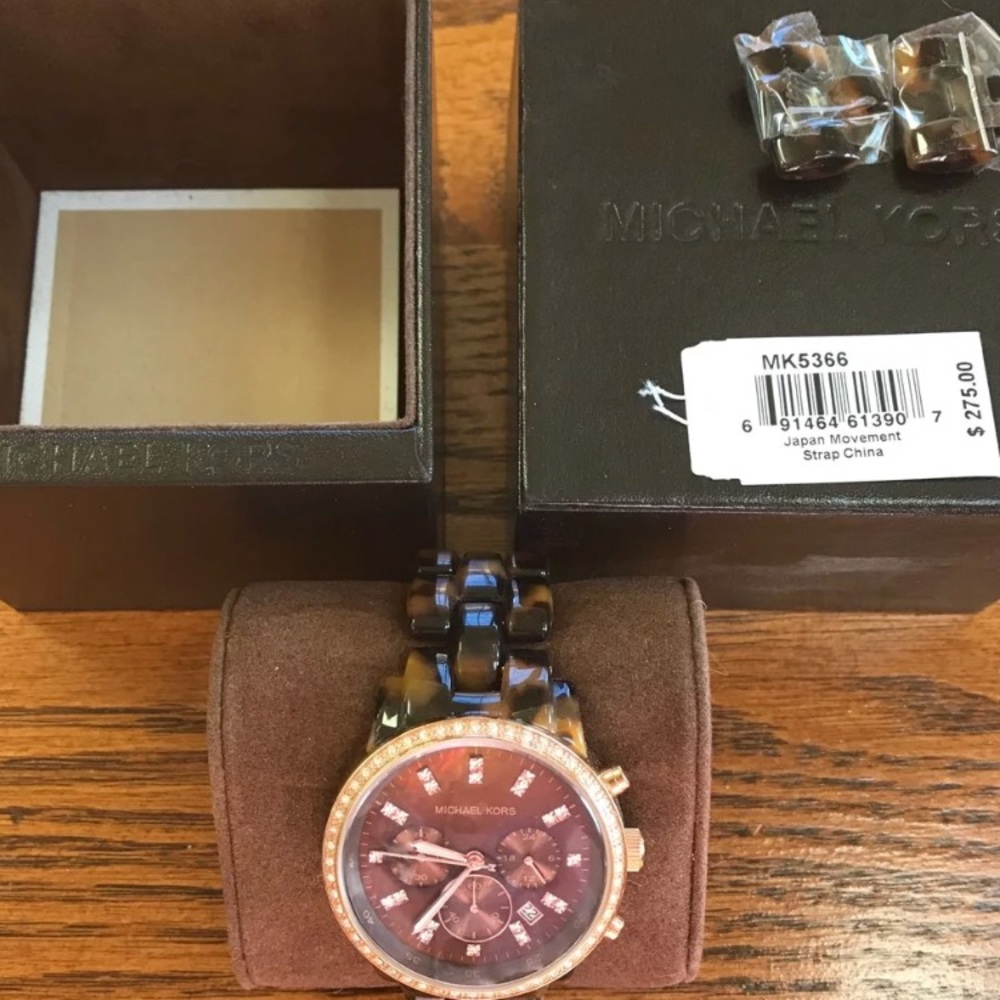 Sold - Picture 2 of 4